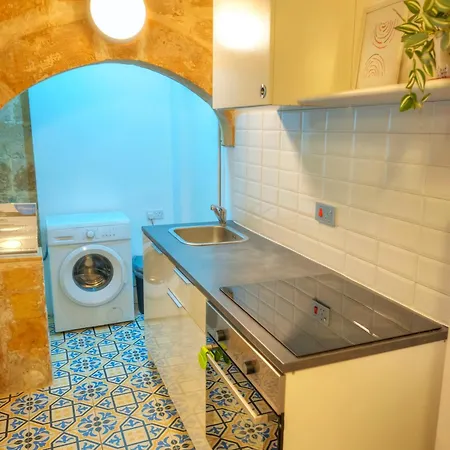 Apartmán Charming 2bedroom Townhouse Center Kbut1-1