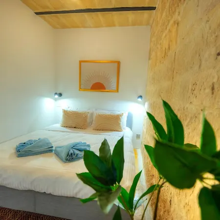 Charming 2bedroom Townhouse Center Kbut1-1 *