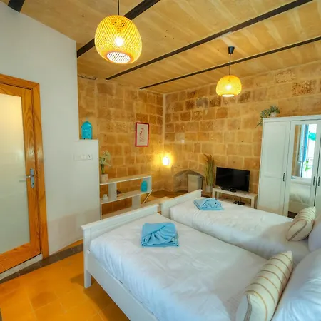 Charming 2bedroom Townhouse Center Kbut1-1 Lejlighed *