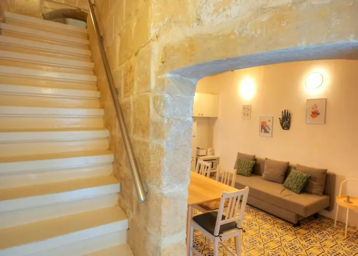 아파트 Charming 2bedroom Townhouse Center Kbut1-1 *